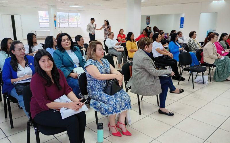 Violencia política de género en Honduras: diputadas alzan la voz