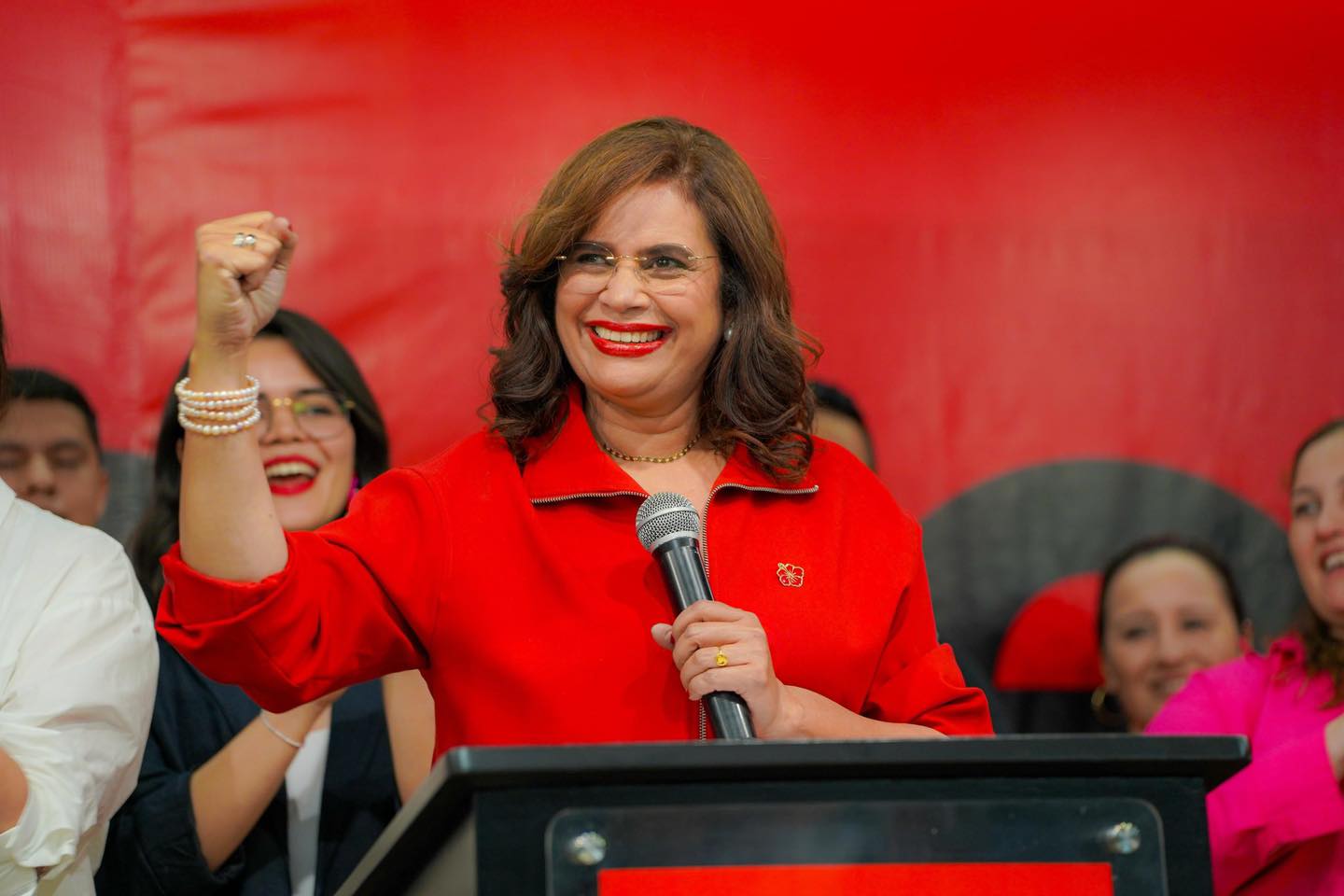 Honduras: oposición rechaza proclamación temprana de Rixi Moncada