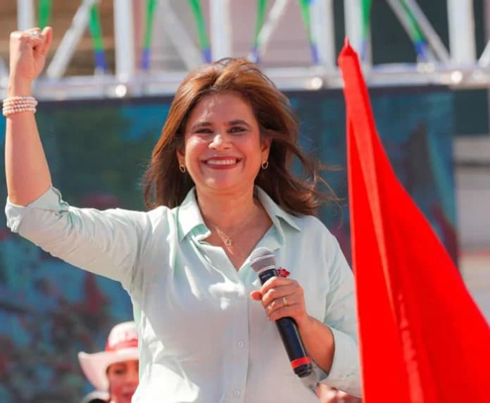 «Rixi ya ganó»: Análisis de la táctica de LIBRE ante la crisis electoral en Honduras