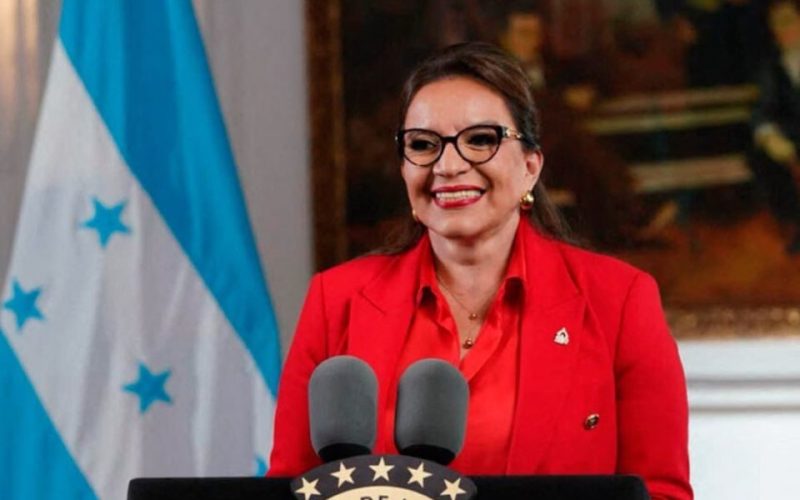 Percepción de desconexión social y económica debilita apoyo público al gobierno de Xiomara Castro