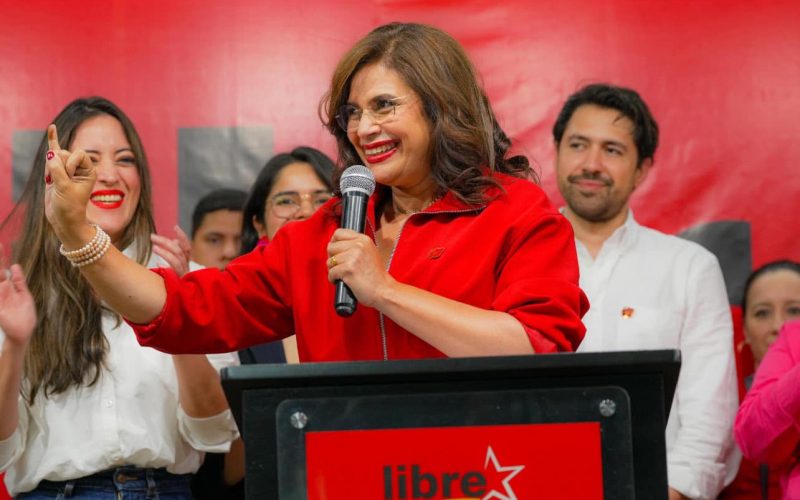 Rixi Moncada: desafíos y oportunidades para la economía de Honduras en debate