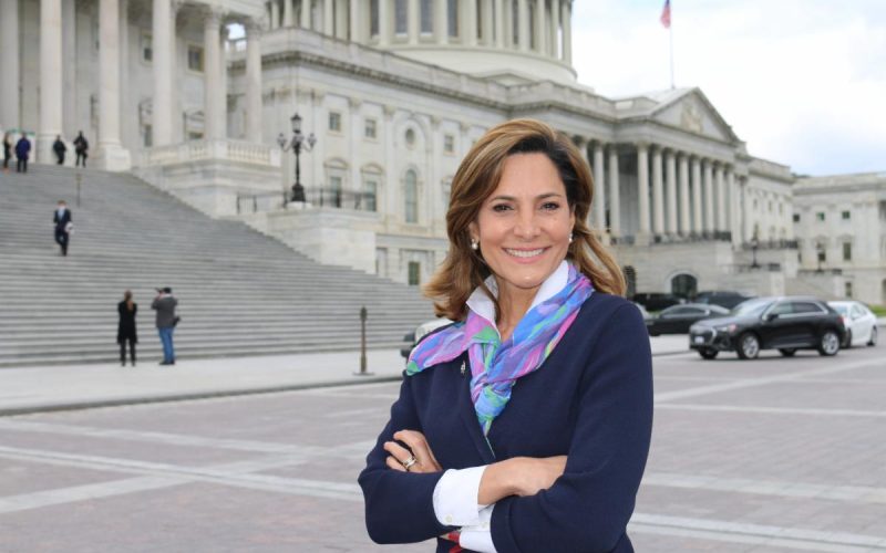 Propuesta de congresista de EE. UU. para supervisión internacional de elecciones en Honduras