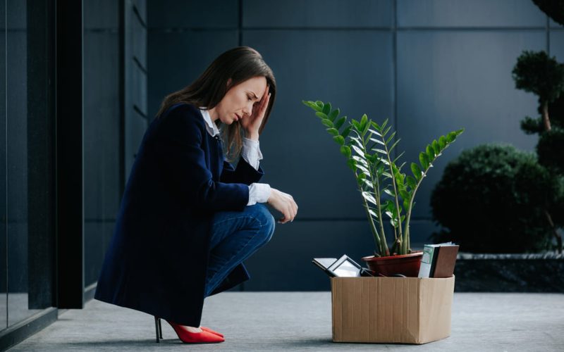 El gobierno de LIBRE enfrenta cierre masivo de empresas y fuga de capitales en Honduras