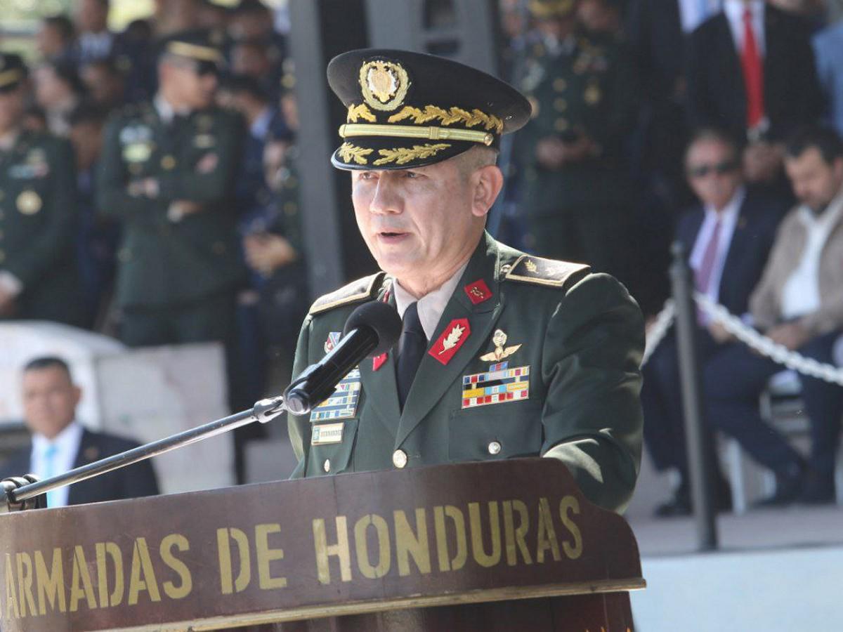 Jefe FFAA Apoya Asamblea Constituyente de LIBRE