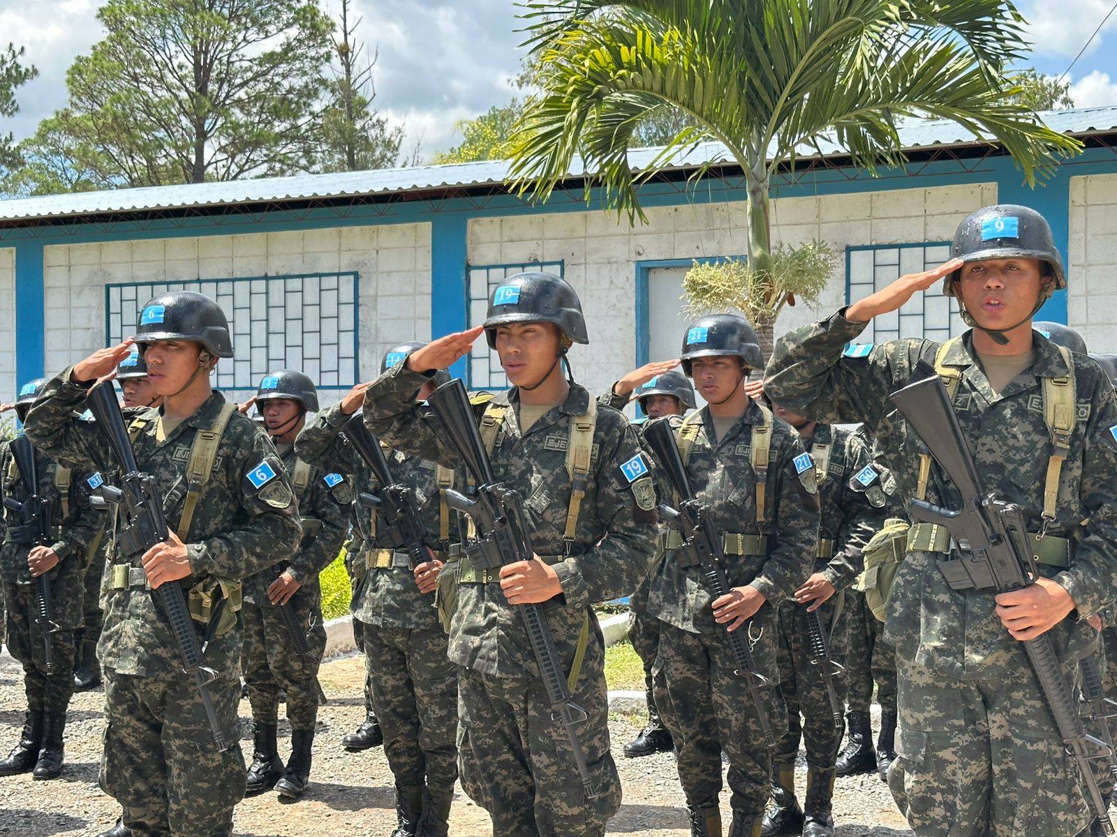 Honduras en Alerta: Tensiones Electorales, Prensa y Militar
